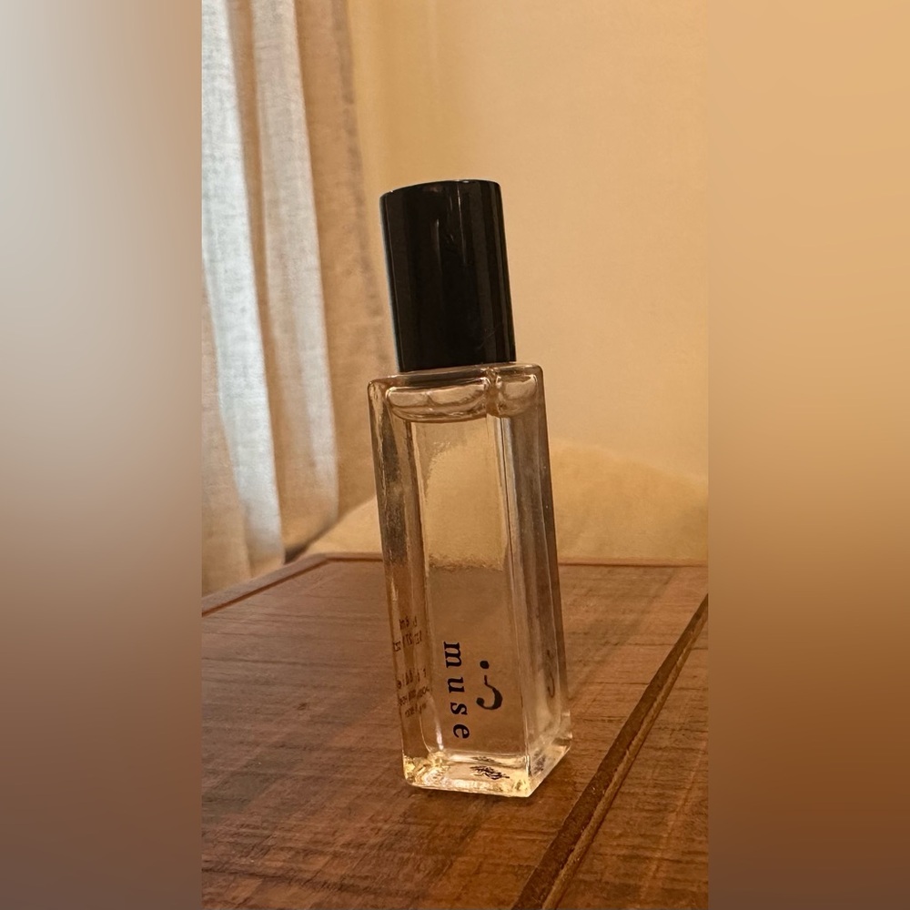 Riddle Muse Roll On Fragrance